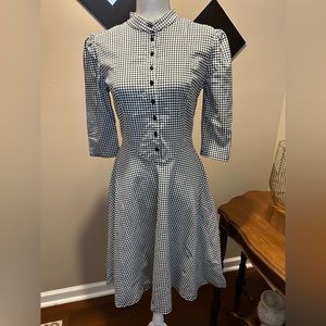Muisol Gingham Black and White Dress Size M